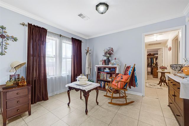 6907 Waxahachie Street, Houston, TX 77020