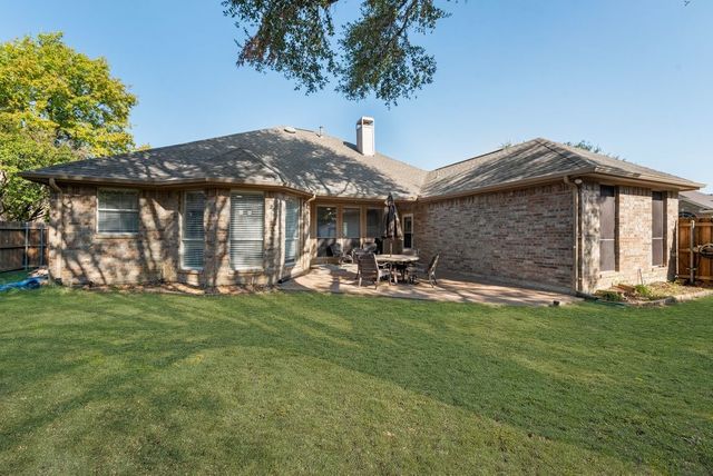701 Crested Butte Trail, Flower Mound, TX 75028