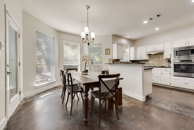 701 Crested Butte Trail, Flower Mound, TX 75028
