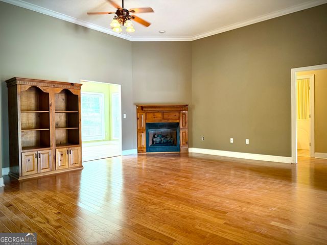 110 Holly Lakes Drive, Dublin, GA 31021
