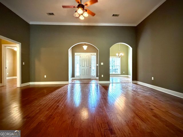 110 Holly Lakes Drive, Dublin, GA 31021