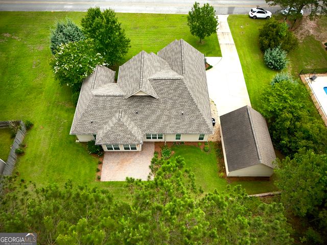 110 Holly Lakes Drive, Dublin, GA 31021