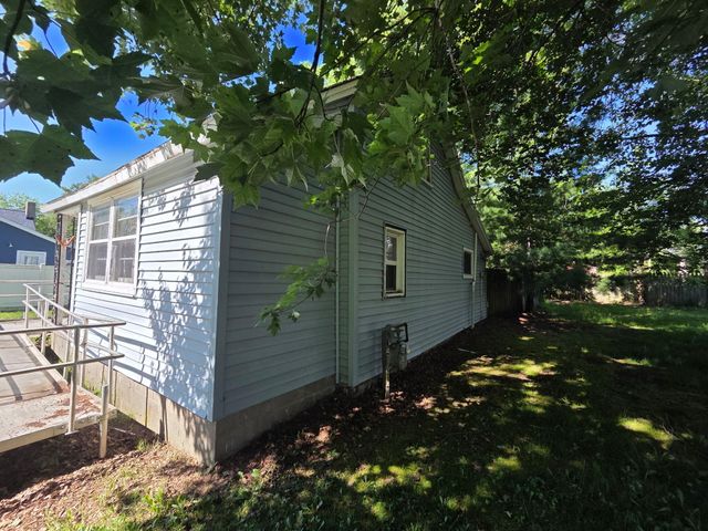 4426 12th Street, Dorr Twp, MI 49348