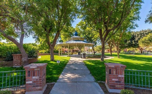 14386 W ASTER Drive, Surprise, AZ 85379