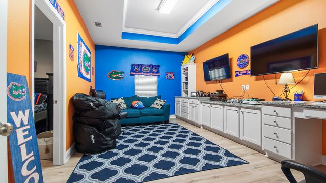 15 Hammock Circle, Freeport, FL 32439