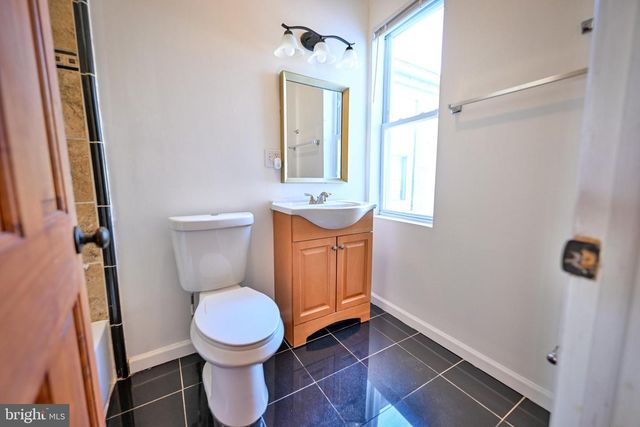 422 N COLLINGTON AVE, Baltimore, MD 21231