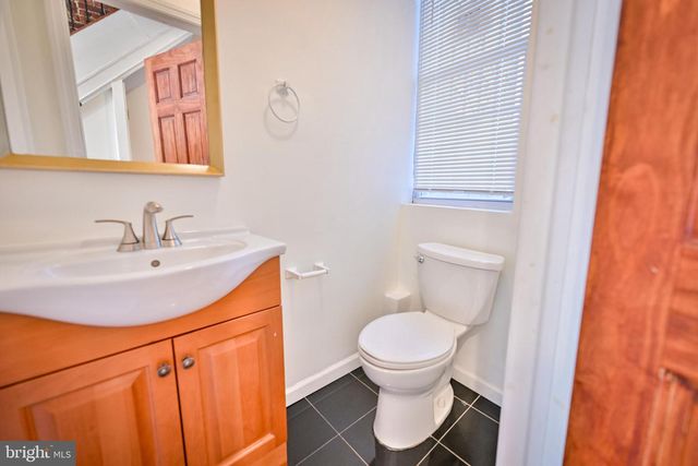 422 N COLLINGTON AVE, Baltimore, MD 21231