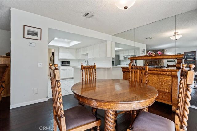 236 Hawk, Palmdale, CA 93551