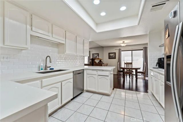 236 Hawk, Palmdale, CA 93551