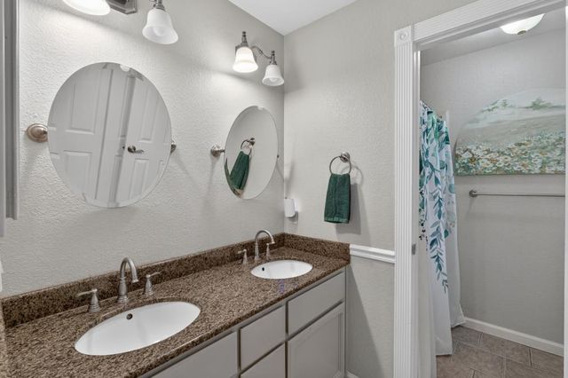 9332 Mapleview Way, Elk Grove, CA 95758