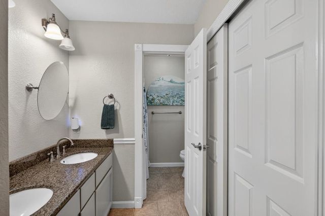 9332 Mapleview Way, Elk Grove, CA 95758