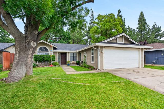 9332 Mapleview Way, Elk Grove, CA 95758