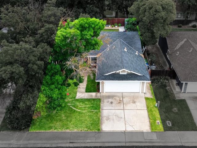 9332 Mapleview Way, Elk Grove, CA 95758