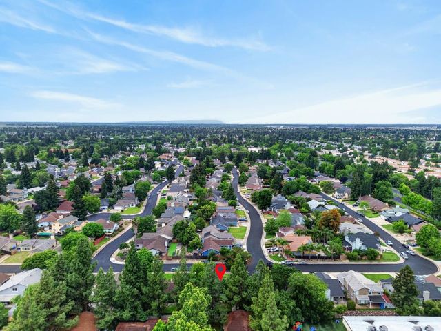 9332 Mapleview Way, Elk Grove, CA 95758