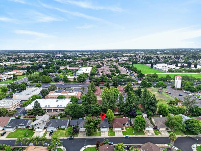 9332 Mapleview Way, Elk Grove, CA 95758