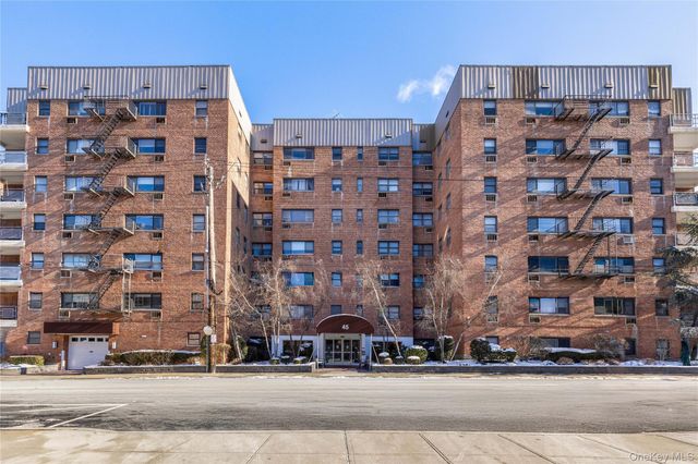 45 E Hartsdale Avenue 6L, Hartsdale, NY 10530