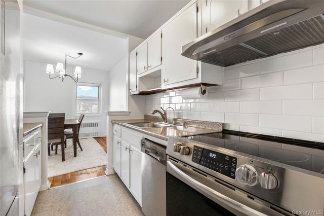 45 E Hartsdale Avenue 6L, Hartsdale, NY 10530