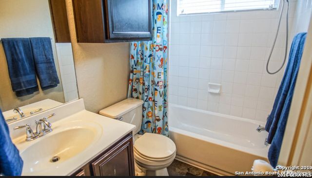 739 Guna, New Braunfels, TX 78130