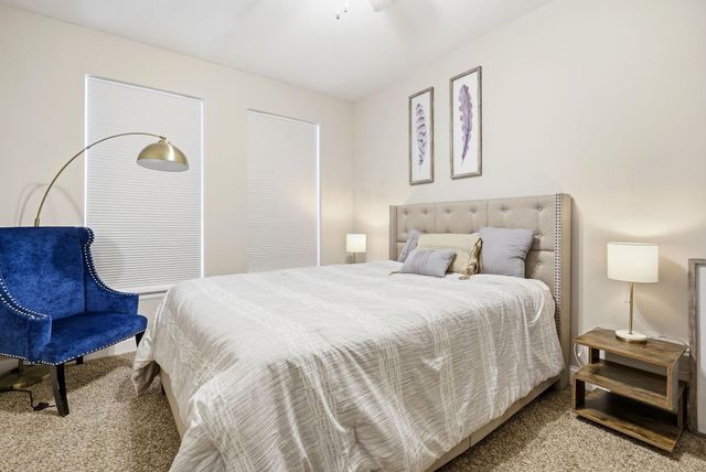 545 N 1st Street 400, Minneapolis, MN 55401