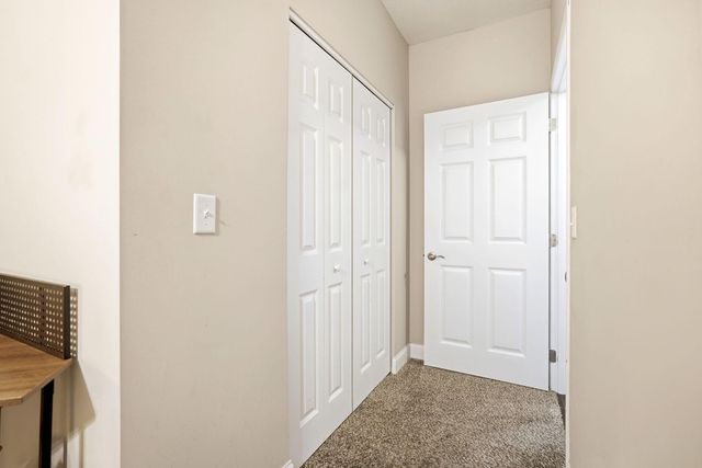 545 N 1st Street 400, Minneapolis, MN 55401