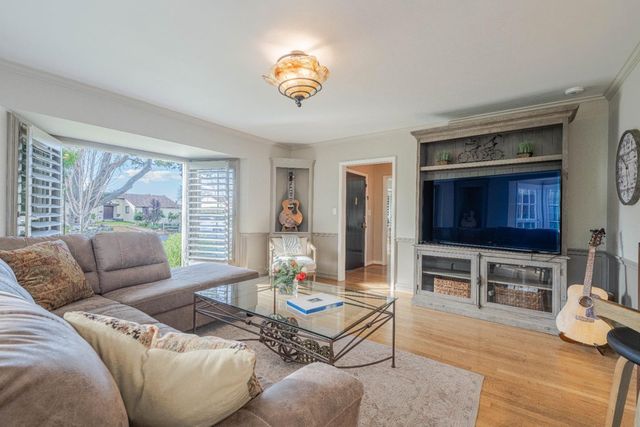 247 Oak Street, Salinas, CA 93901