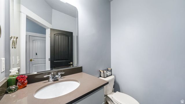 162 E ARROW CV, Saratoga Springs, UT 84045
