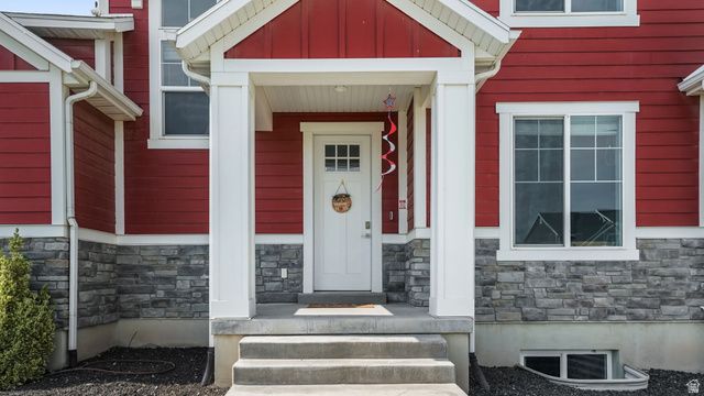 162 E ARROW CV, Saratoga Springs, UT 84045