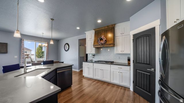 162 E ARROW CV, Saratoga Springs, UT 84045