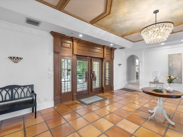 1828 VENETIAN POINT DRIVE, Clearwater, FL 33755