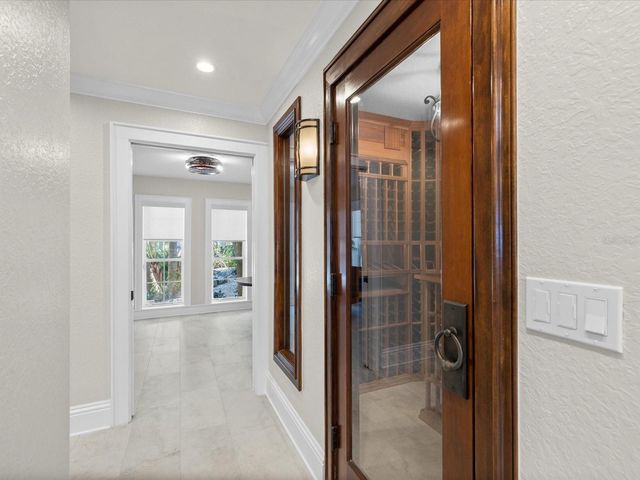 1828 VENETIAN POINT DRIVE, Clearwater, FL 33755
