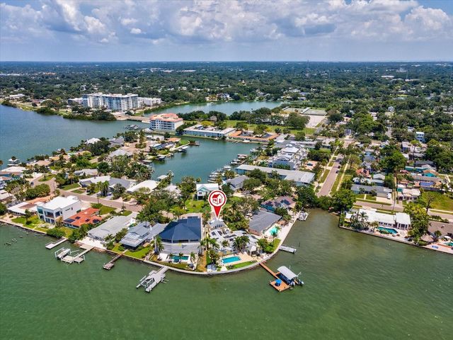 1828 VENETIAN POINT DRIVE, Clearwater, FL 33755