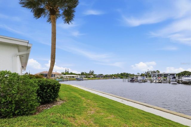 24 N OAKWOOD DRIVE N 24, Englewood, FL 34223
