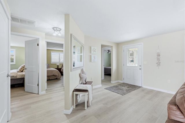 24 N OAKWOOD DRIVE N 24, Englewood, FL 34223
