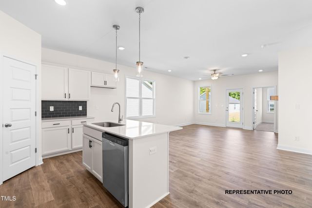 15 N Mistflower Street, Clayton, NC 27520