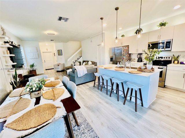 25532 SW 108th Ave 0, Homestead, FL 33032