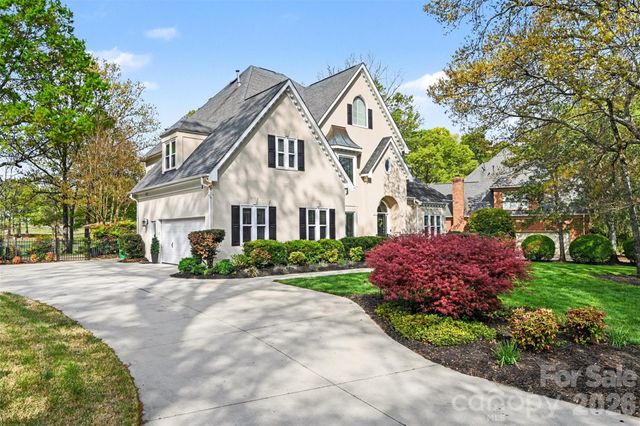 7321 Timberneck Court, Charlotte, NC 28277