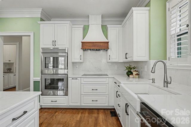 7321 Timberneck Court, Charlotte, NC 28277