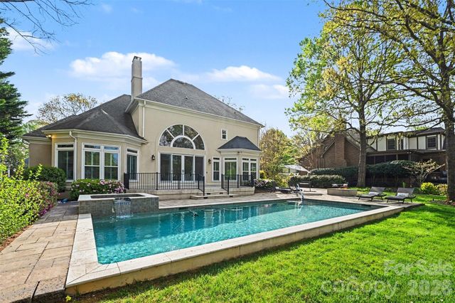 7321 Timberneck Court, Charlotte, NC 28277