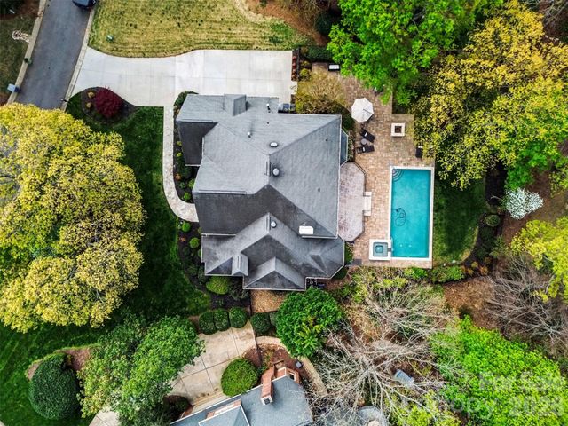 7321 Timberneck Court, Charlotte, NC 28277