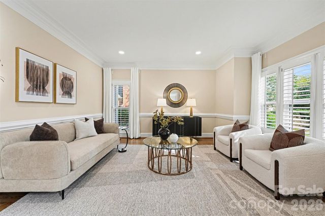 7321 Timberneck Court, Charlotte, NC 28277