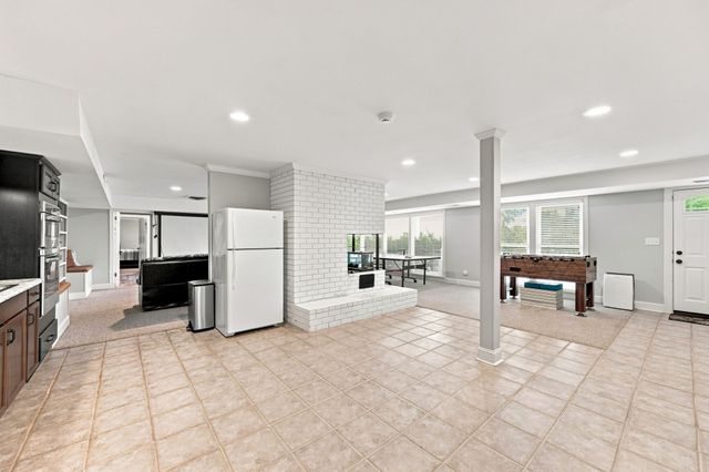 344 Peach Valley Rd, Gallatin, TN 37066