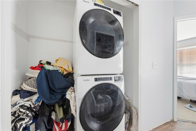 24768 Christina Drive, Brownstown Charter Township, MI 48134