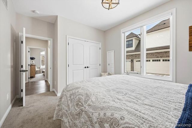 60778 Forest Creek Drive, Washington, MI 48094