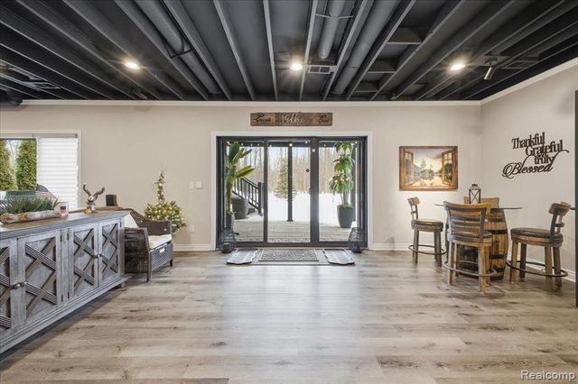 60778 Forest Creek Drive, Washington, MI 48094