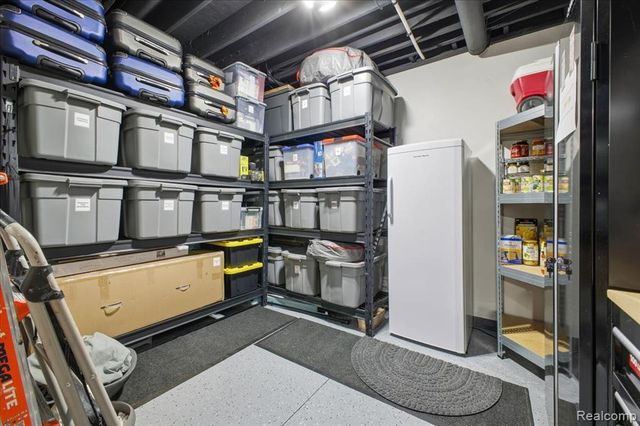 60778 Forest Creek Drive, Washington, MI 48094