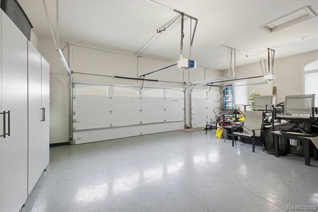 60778 Forest Creek Drive, Washington, MI 48094