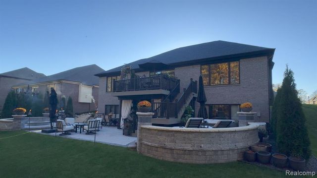 60778 Forest Creek Drive, Washington, MI 48094