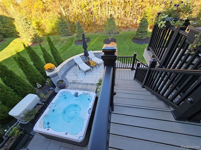 60778 Forest Creek Drive, Washington, MI 48094