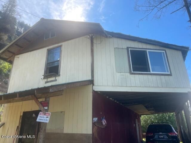 53465 ID-200, Clark Fork, ID 83811