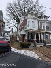 175 Division Street, Trenton, NJ 08611